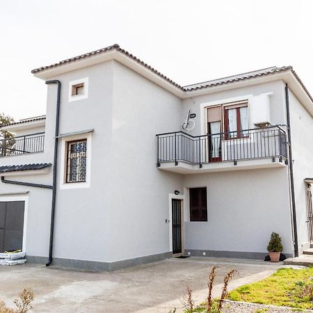 A Casa Di Marco Guesthouse - Apt Di Ciampino E Stazione Per Roma Марино Экстерьер фото