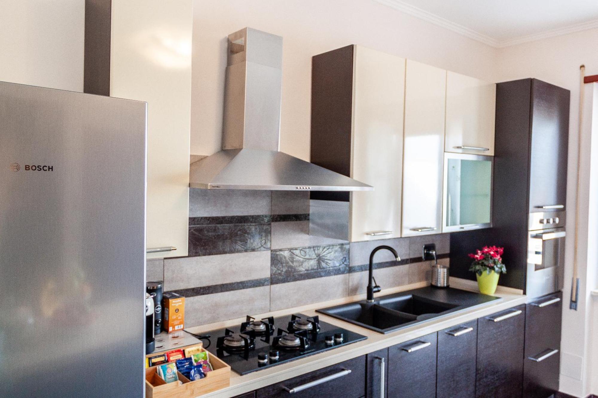 A Casa Di Marco Guesthouse - Apt Di Ciampino E Stazione Per Roma Марино Экстерьер фото